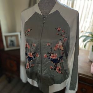 Size L Belle Skye Satin Bomber Jacket!